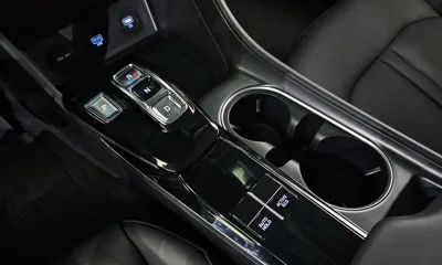 Hyundai Sonata 2020, 44740 км, за 10216.84 USD - фото 9