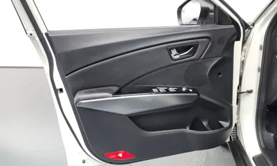 KG_Mobility_Ssangyong TIBOLI 2018, 40465 км, за 6478.06 USD - фото 24