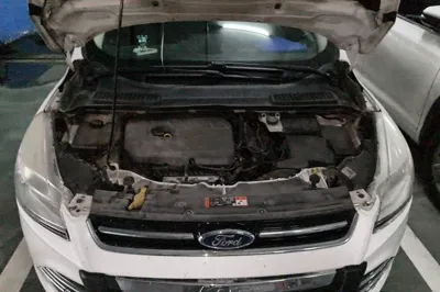 Ford Kuga 2015, 133400 км, за 5228 USD