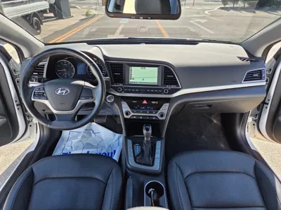 Hyundai Avante 2016, 100030 км, за 6381.45 USD - фото 8