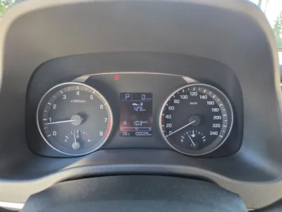 Hyundai Avante 2016, 100030 км, за 6381.45 USD - фото 11