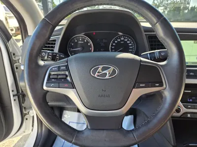 Hyundai Avante 2016, 100030 км, за 6381.45 USD - фото 15