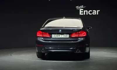 BMW 5-Series 2020, 71975 км, за 17226.8 USD