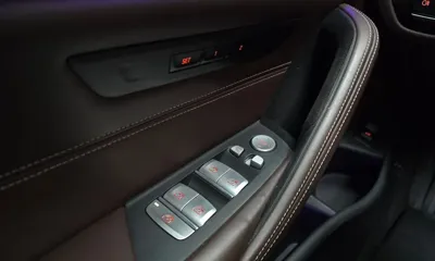 BMW 5-Series 2020, 71975 км, за 17226.8 USD - фото 28