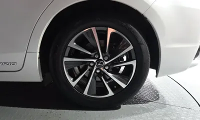 Lexus CT200h 2019, 92060 км, за 12286.29 USD - фото 21