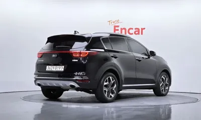 Kia Sportage 2020, 52141 км, за 10726.12 USD
