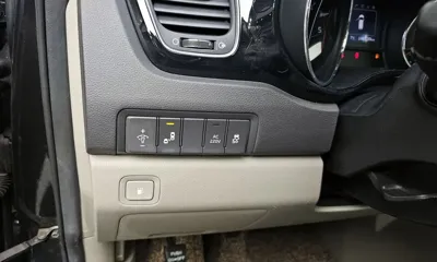 Kia Canival 2018, 146539 км, за 6505.17 USD - фото 13