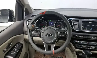 Kia Canival 2018, 146539 км, за 6505.17 USD - фото 14