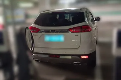 Geely Auto Emgrand X7 Sport 2016, 86100 км, за 5645 USD
