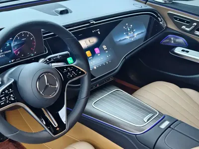 Mercedes-Benz E-Class 2025, 20000 км, за 52677.02 USD - фото 10