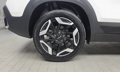 Kia Seltos 2024, 26120 км, за 17067.09 USD