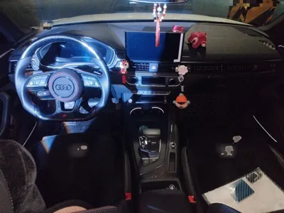 Audi A4L 2020, 55800 км, за 23058 USD - фото 6