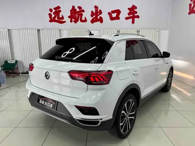 Volkswagen T-Roc 2022, 33000 км, за 15563.47 USD