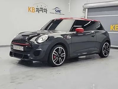 MINI Cooper · 2020 год