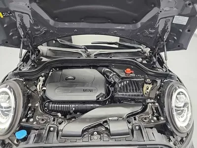 MINI Cooper 2020, 108647 км, за 10510.32 USD
