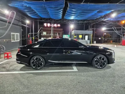 Kia K8 2025, 15000 км, за 17265.81 USD