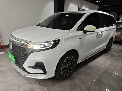 Roewe iMAX8 · 2021 год