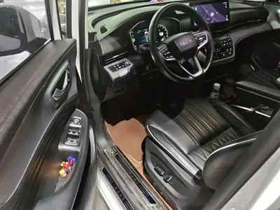 Roewe iMAX8 2021, 82100 км, за 11642.42 USD - фото 16