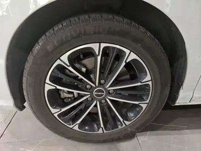 Roewe iMAX8 2021, 82100 км, за 11642.42 USD - фото 23