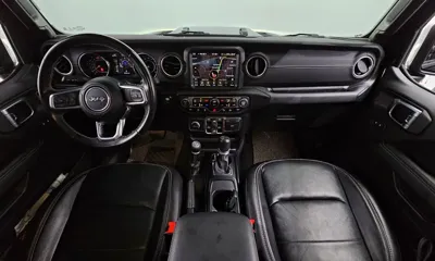 Jeep Wrangler 2023, 39452 км, за 28573.29 USD - фото 7