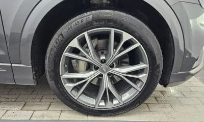 Audi Q8 2021, 88225 км, за 38082.09 USD
