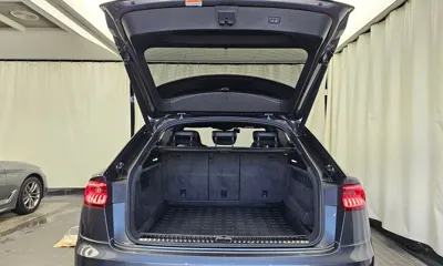 Audi Q8 2021, 88225 км, за 38082.09 USD - фото 20