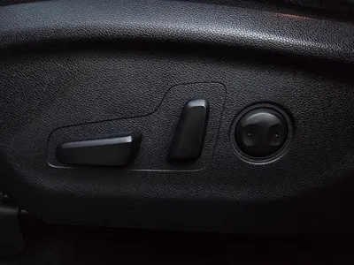 Kia Sorento 2015, 159651 км, за 8192.93 USD - фото 15