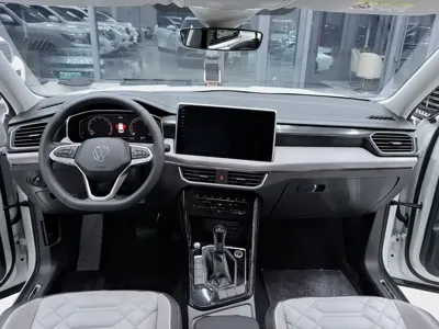 Volkswagen Tayron 2024, 19000 км, за 28369.08 USD - фото 8