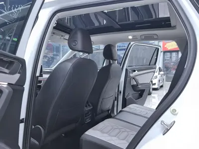 Volkswagen Tayron 2024, 19000 км, за 28369.08 USD - фото 9