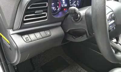 Hyundai Avante 2019, 50307 км, за 7811.47 USD - фото 15