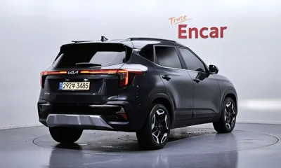 Kia Seltos 2023, 40658 км, за 25330.46 USD