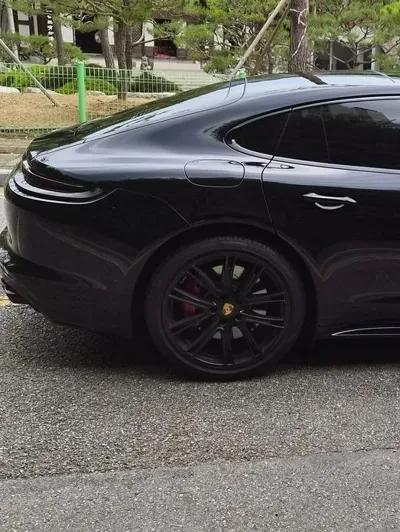 Porsche Panamera 2020, 46000 км, за 91834.06 USD