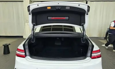 Genesis G80 2025, 11102 км, за 37051.49 USD - фото 20
