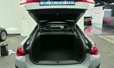 BMW i4 2025, 4801 км, за 39005 USD - фото 20