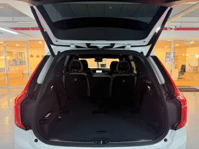 Volvo XC90 2025, 5616 км, за 61889.28 USD - фото 18