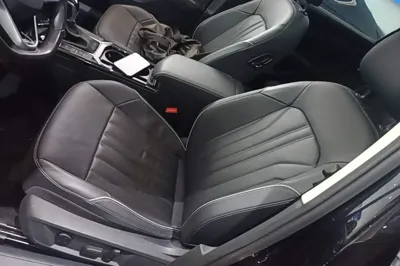 Volkswagen Passat 2022, 55199 км, за 20086 USD - фото 17