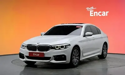 BMW 5-Series · 2018 год