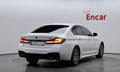 BMW 5-Series 2018, 195038 км, за 10765.39 USD
