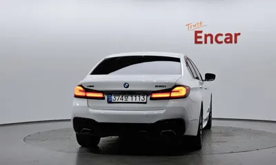 BMW 5-Series 2018, 195038 км, за 10765.39 USD