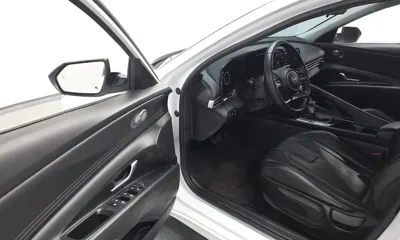 Hyundai Avante 2023, 117224 км, за 9386.57 USD - фото 10