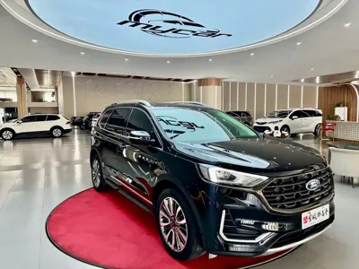 Ford Edge 2022, 78600 км, за 16674.18 USD