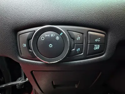 Ford Edge 2022, 78600 км, за 16674.18 USD - фото 21