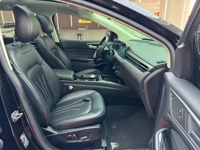 Ford Edge 2022, 78600 км, за 16674.18 USD - фото 35