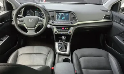 Hyundai Avante 2018, 54775 км, за 7225.43 USD - фото 7