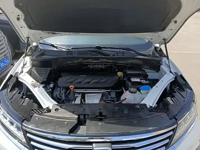 Roewe RX5 2019, 85300 км, за 5576.7 USD - фото 20