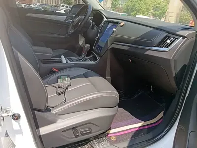 Roewe RX5 2019, 85300 км, за 5576.7 USD - фото 25