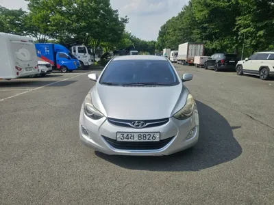 Hyundai Avante · 2011 год
