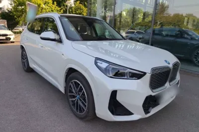 BMW iX1 2025, 8400 км, за 25069 USD