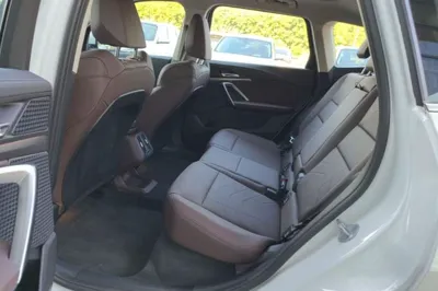 BMW iX1 2025, 8400 км, за 25069 USD - фото 20