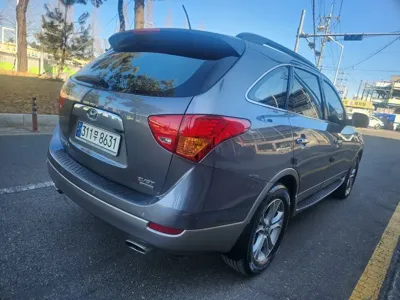 Hyundai Veracruz 2015, 127000 км, за 66065.4 USD